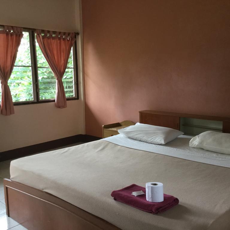 צ'יאנג ריי Baan Bua Guest House מראה חיצוני תמונה