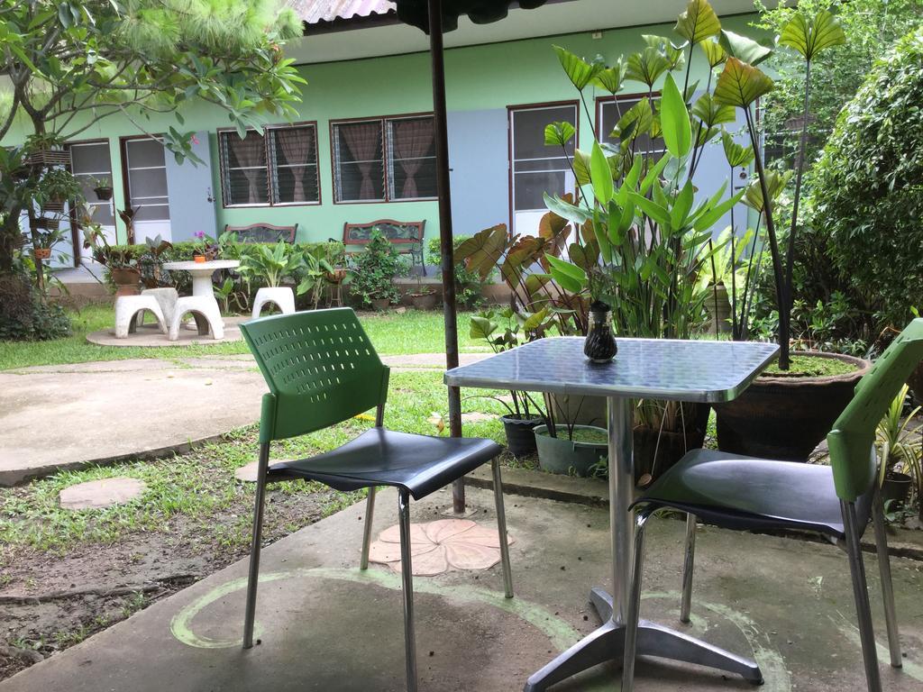 צ'יאנג ריי Baan Bua Guest House מראה חיצוני תמונה